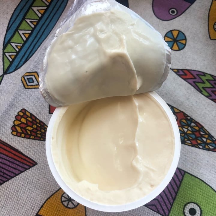 photo of magda plant-based Pleasure Salted Caramel shared by @parentesigraffa on  26 Jun 2023 - review