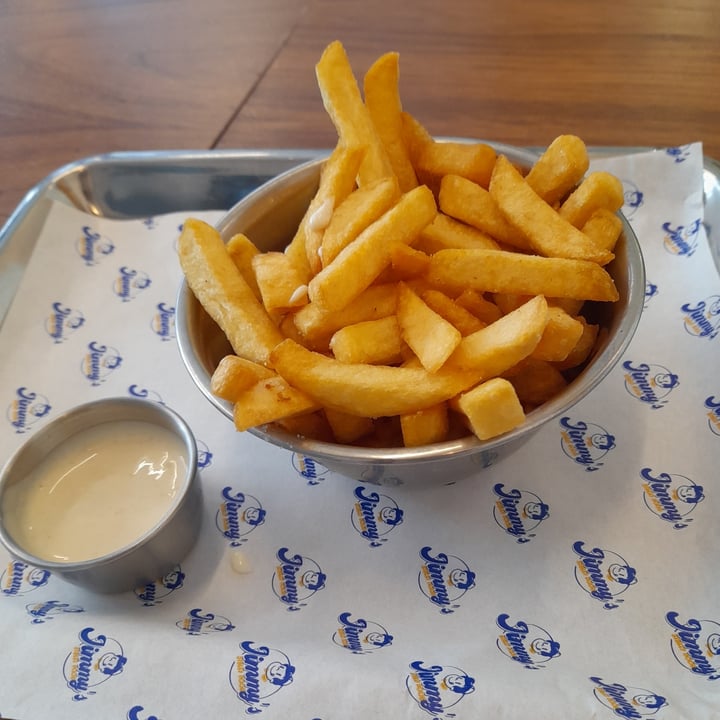 photo of Jimmy's street food Paris Fries shared by @alice50 on  18 Apr 2023 - review