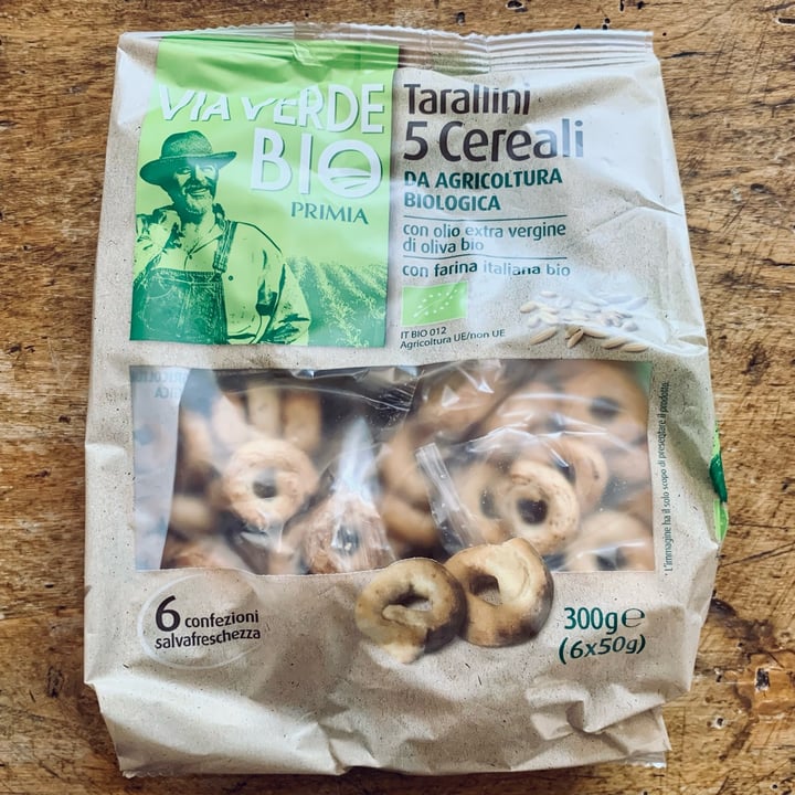 photo of Via verde Bio primia Tarallini 5 cereali shared by @calcabrina on  05 Jan 2023 - review