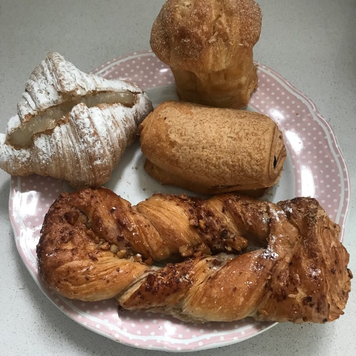 photo of Le Panem Nut puff shared by @signorinaluciana on  19 Apr 2023 - review