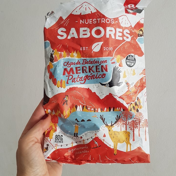 photo of Nuestros Sabores Chips de batata con merken patagónico shared by @vforvegan on  11 May 2023 - review