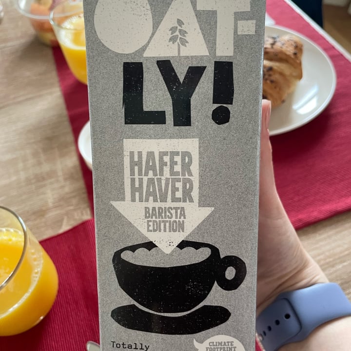 photo of THE ORIGINAL OAT-LY! Avena Barista shared by @angelicadilisi on  05 May 2023 - review