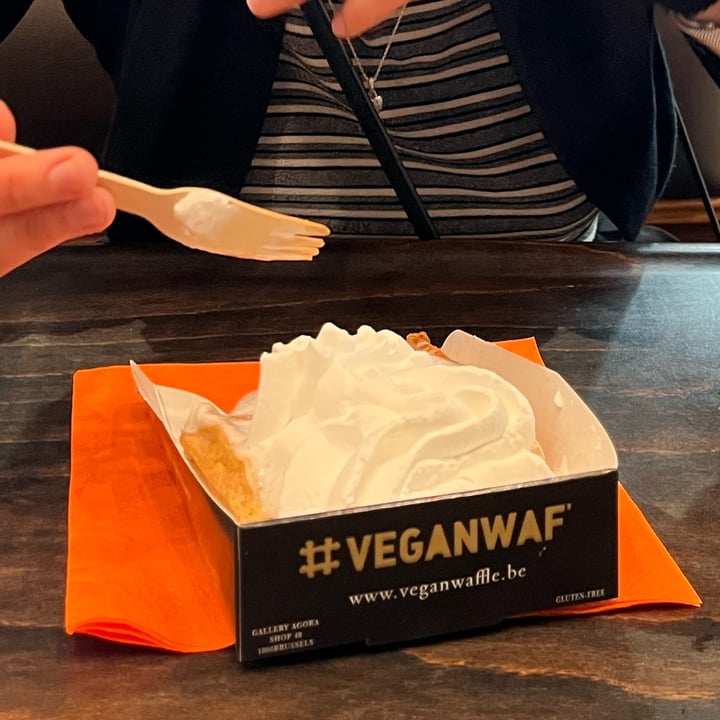 photo of Veganwaf' belgian waffle with whipped cream shared by @giuliazecchini on  05 May 2023 - review