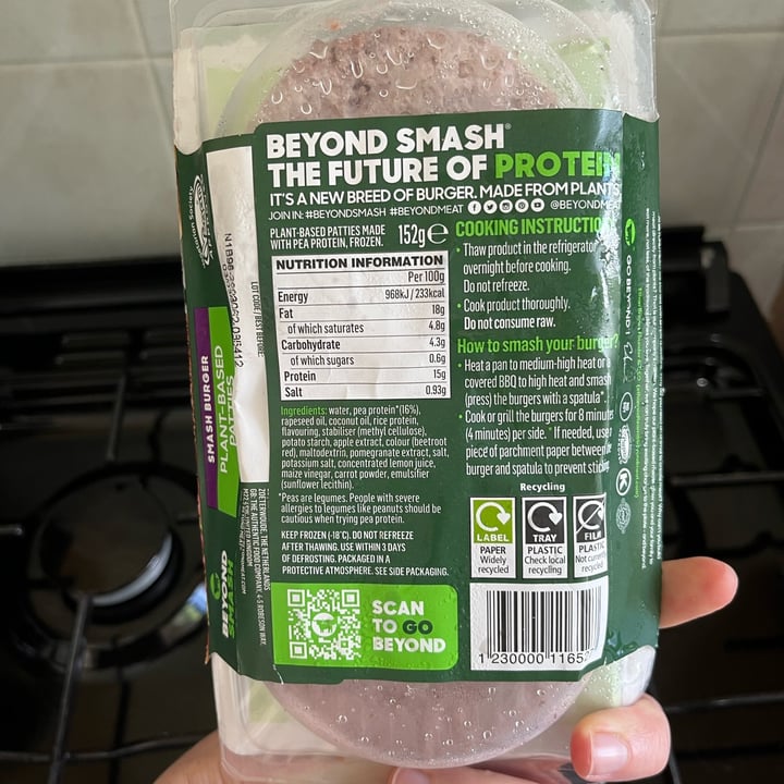 photo of Beyond Meat beyond smash shared by @ameriamber on  23 Jun 2023 - review