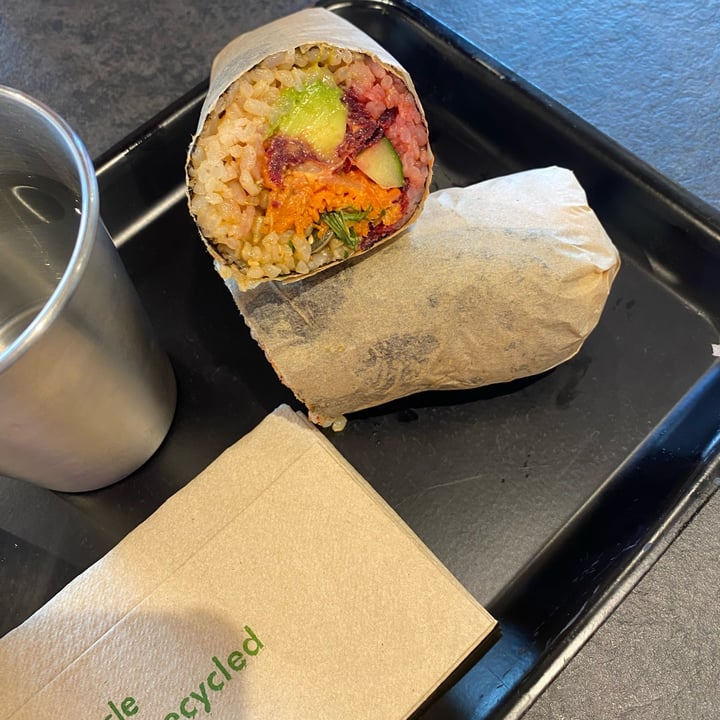 photo of Happy Maki rainbow burrito shared by @claireonveg on  28 May 2023 - review