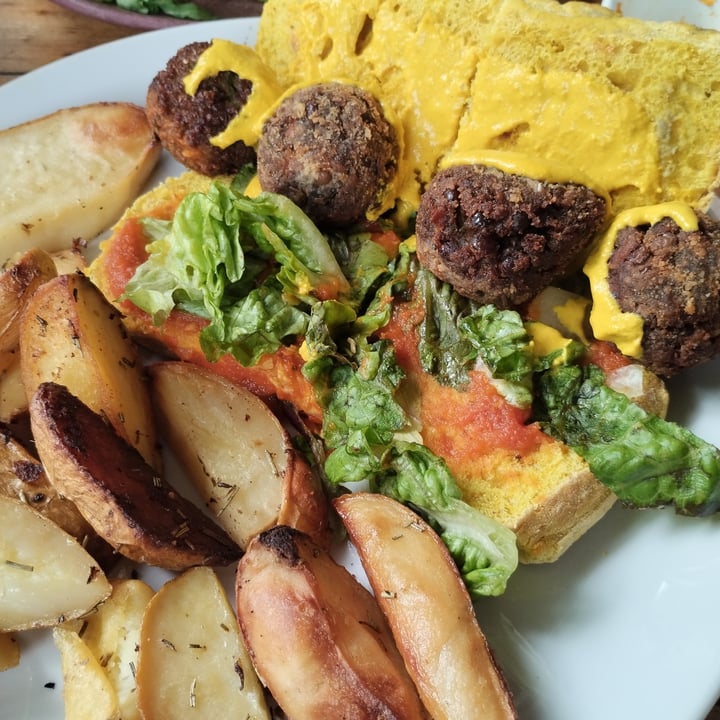 photo of Artemisia Sandwich vegano shared by @cassablancas on  02 Jan 2023 - review