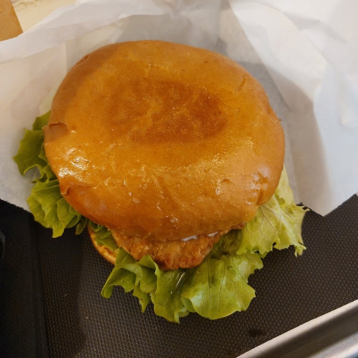 photo of Blackout Burger Britney's Fake Chicken Menu shared by @dimii on  19 Feb 2023 - review