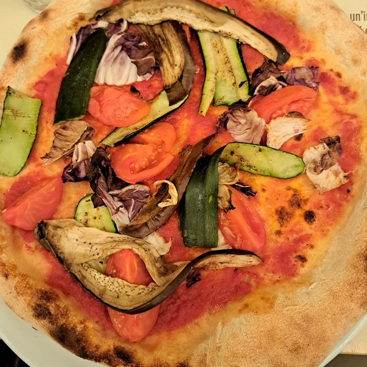 photo of Circolino Città Alta Pizza Vegetariana shared by @frab on  21 Mar 2023 - review