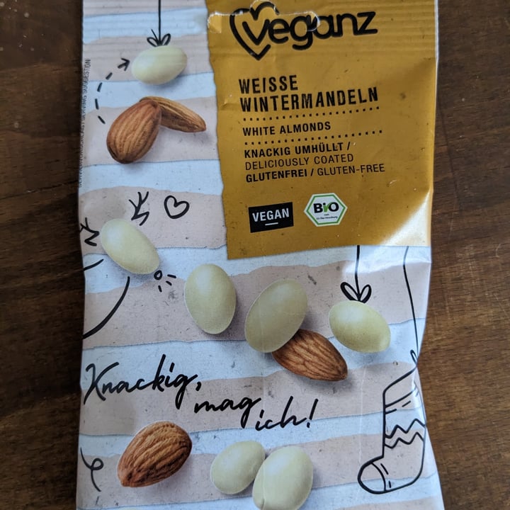 photo of Veganz Weiße Wintermandeln shared by @florna on  30 Dec 2022 - review
