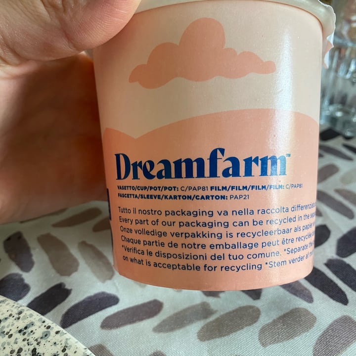 photo of Dream Farm Alternativa vegetale alla mozzarella shared by @ilariabiancolatte1 on  02 Jun 2023 - review