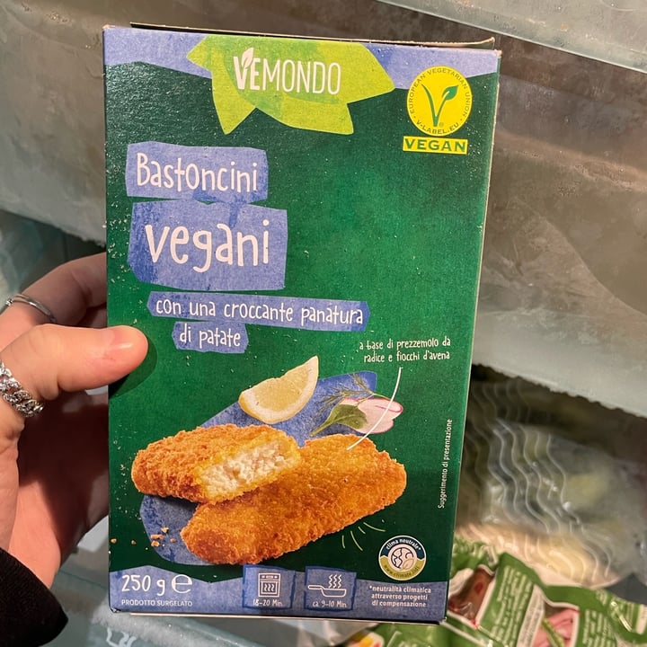 photo of Vemondo bastoncini vegani shared by @zombieinblack on  25 Jan 2023 - review