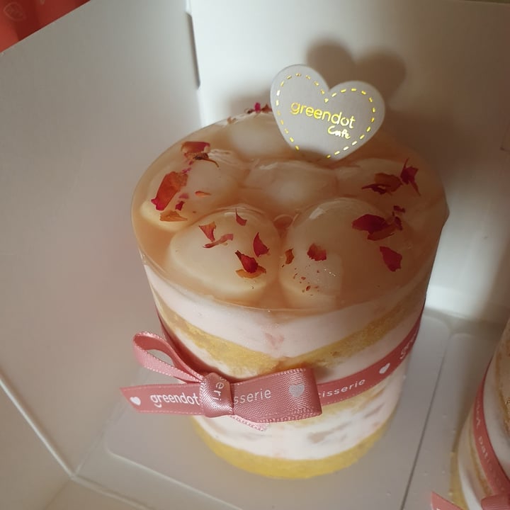 photo of Greendot PAYA LEBAR SQUARE French Rose Lychee Cake shared by @mushroomtarian on  05 Mar 2023 - review