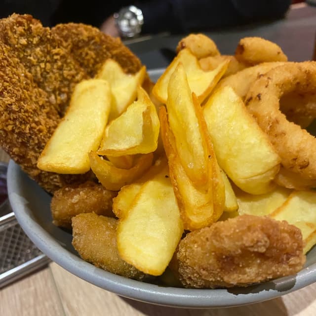 Photo of the dish “bucket di fritti”