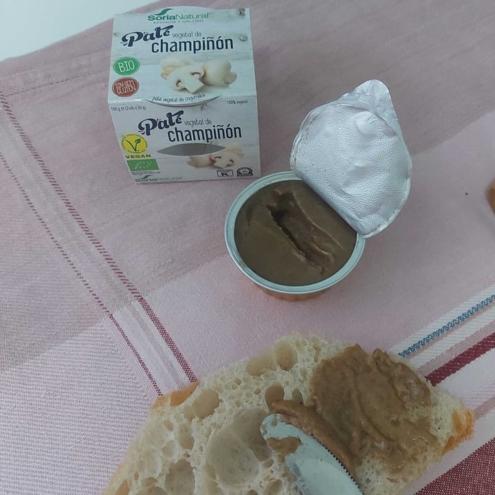 photo of Soria Natural Paté de champiñón shared by @angearion on  09 Aug 2023 - review