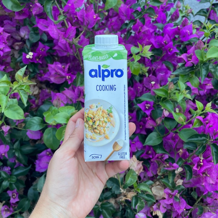 photo of Alpro Cooking/Cuisine Soya 14% Fat shared by @emmapecci on  07 Jul 2023 - review