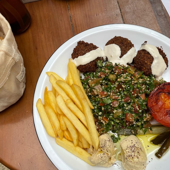 photo of Pita Bar e Kebab Prato de falafel shared by @marymat on  11 Feb 2023 - review