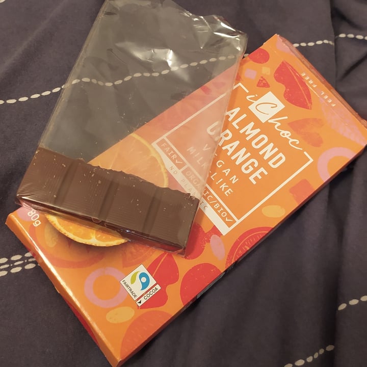 photo of iChoc Almond Orange Vegan Chocolate shared by @bratkart0ffel on  12 Mar 2023 - review