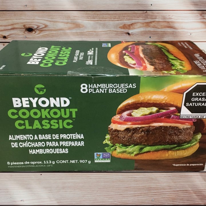 photo of Beyond Meat Beyond Meat Cookout Classic Plant-based Burger Patties shared by @jatzi on  06 Feb 2023 - review