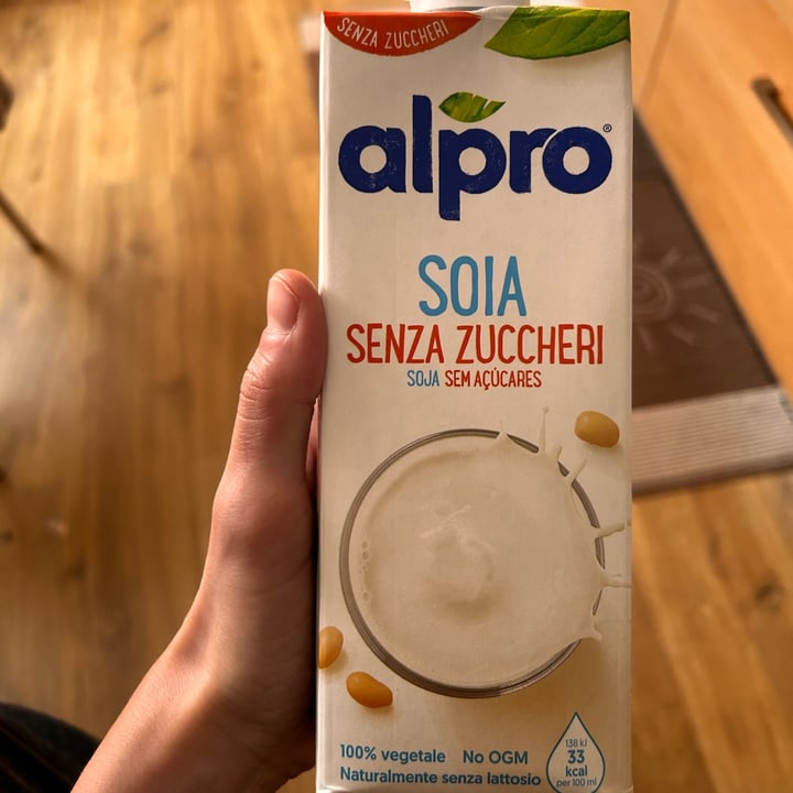 photo of Alpro Latte di soia senza zuccheri aggiunti shared by @silvietta on  15 May 2023 - review