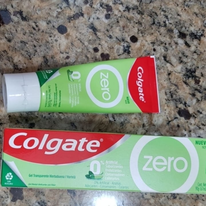 photo of Colgate Zero Gel Transparente Hierbabuena shared by @vrgvegana on  11 Feb 2023 - review