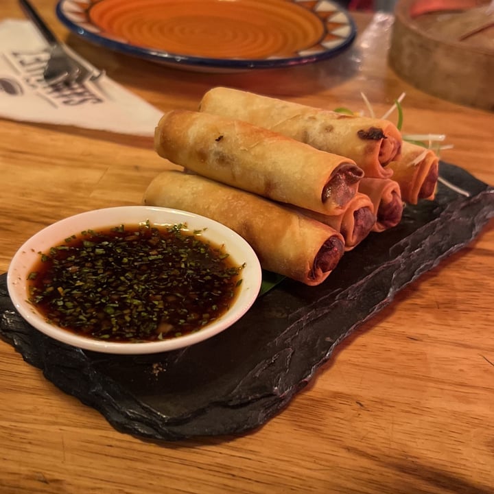 photo of Sriracha Robata & Contemporary Pan - Asian Dining Crispy Fried Glass Noodles & Exotic Vegetables Spring Roll shared by @pv on  26 Mar 2023 - review
