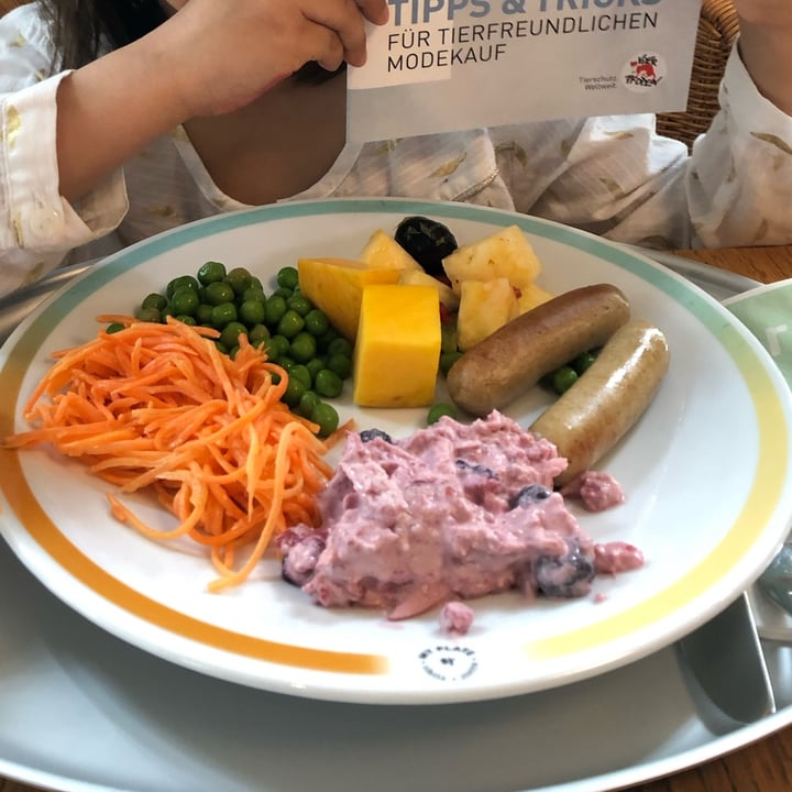 photo of tibits Bistro Zürich Buffet Brunch shared by @swissmaywater on  08 May 2023 - review