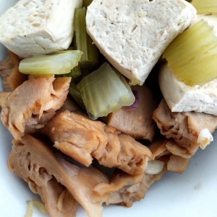 photo of The Vegetarian Butcher Chickened Out Chunks shared by @darkchocoholic on  10 Feb 2023 - review