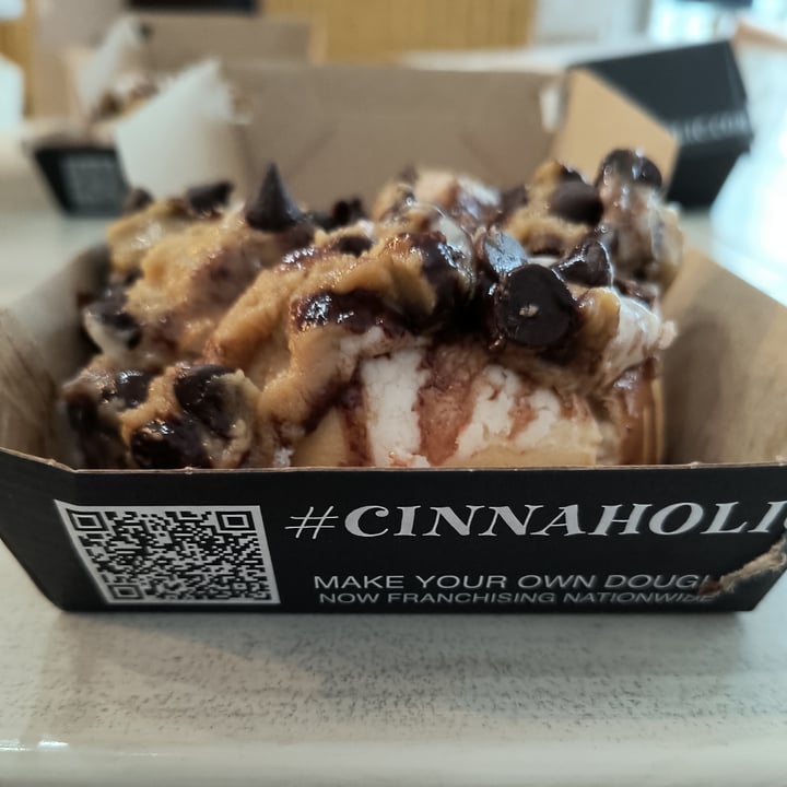photo of Cinnaholic Cookie Monster shared by @mynameislisa on  13 Feb 2023 - review