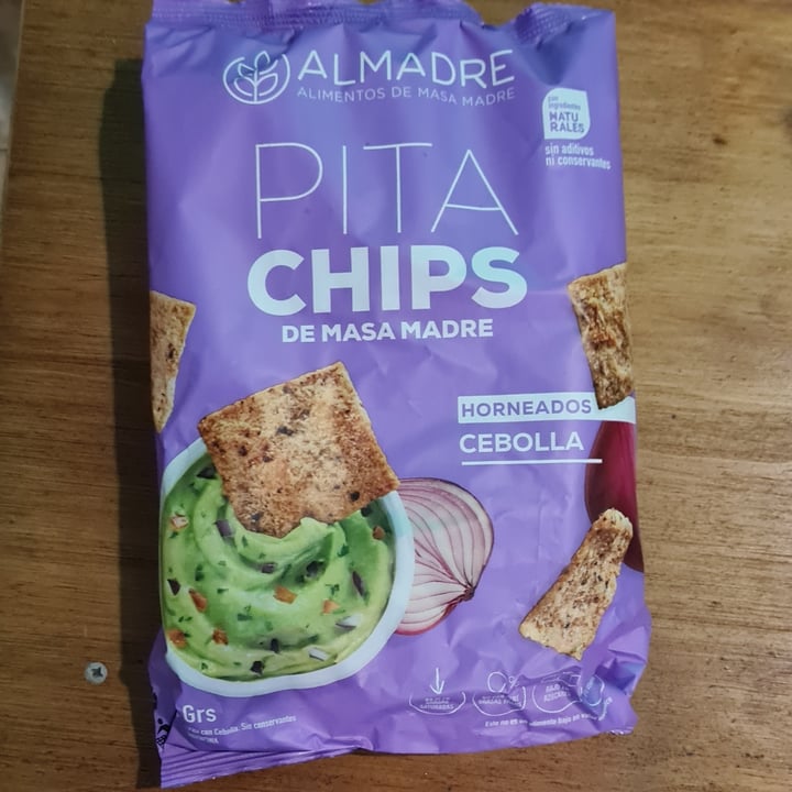 photo of Almadre Pita chips de cebolla shared by @joanazarena on  28 Jan 2023 - review