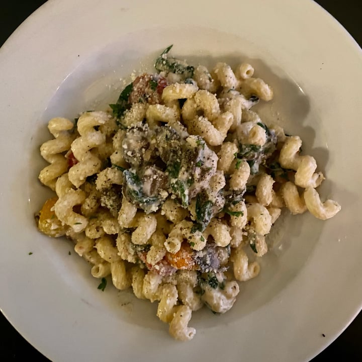 photo of Blossoming Lotus Creamy Lemon Pepper Pasta shared by @jeffpend on  05 Jan 2023 - review
