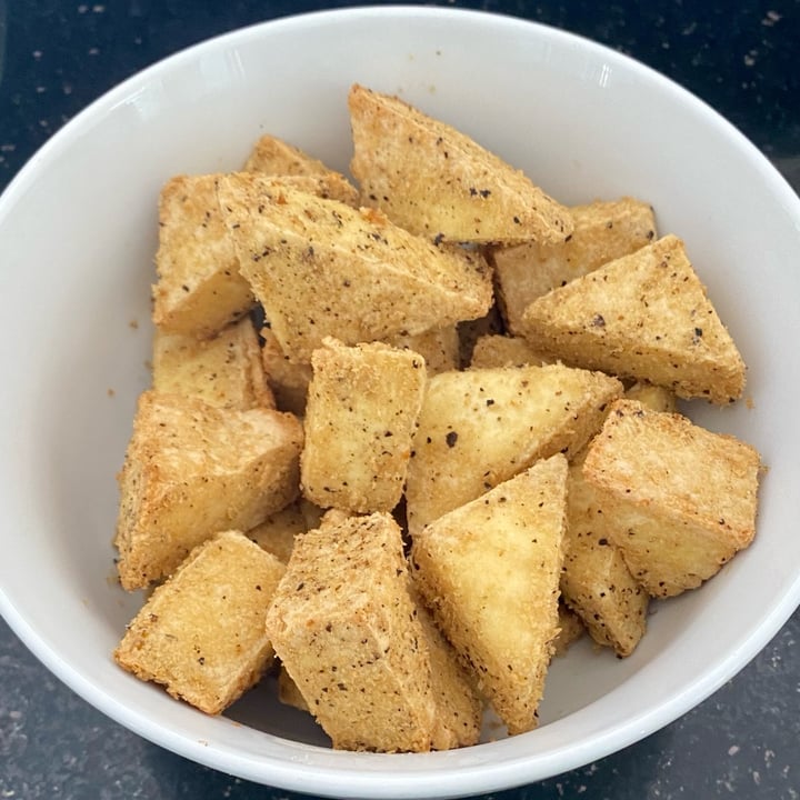photo of Woolworths Plantlove Paneer shared by @tonibrockhoven on  28 Jan 2023 - review