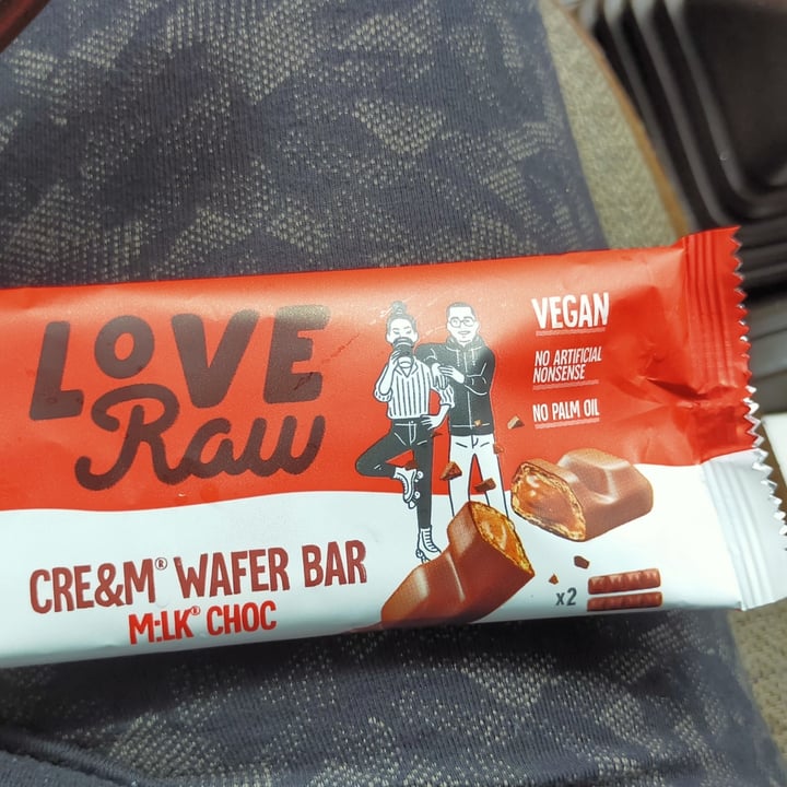 photo of LoveRaw Cre&m Wafer Bar Milk Choc shared by @perrakanimalia on  19 Jul 2023 - review