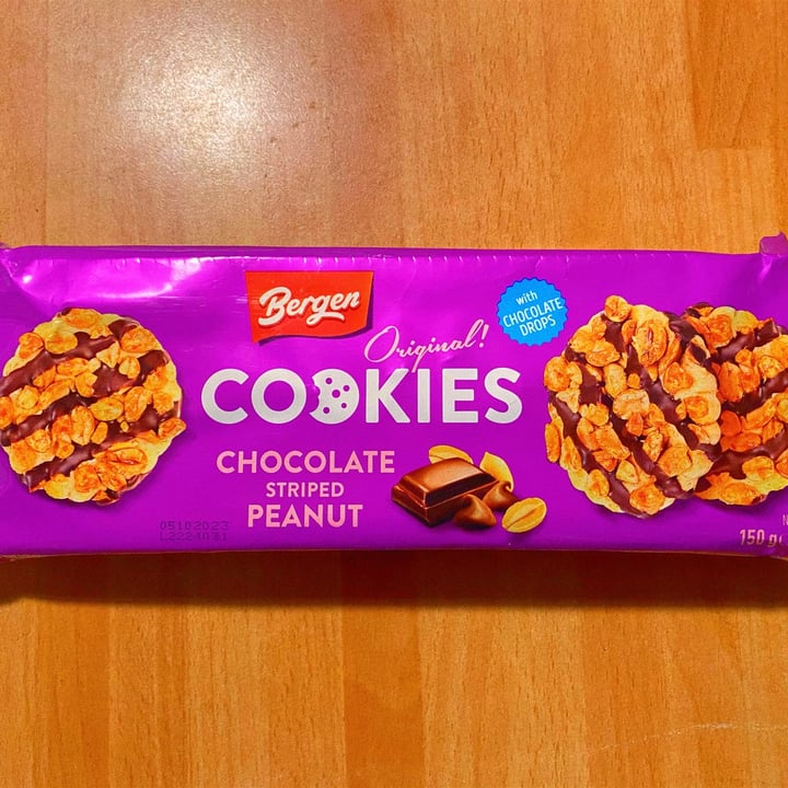 photo of Bergen Cookies with chocolate striped peanuts shared by @hail-seitan on  27 Feb 2023 - review