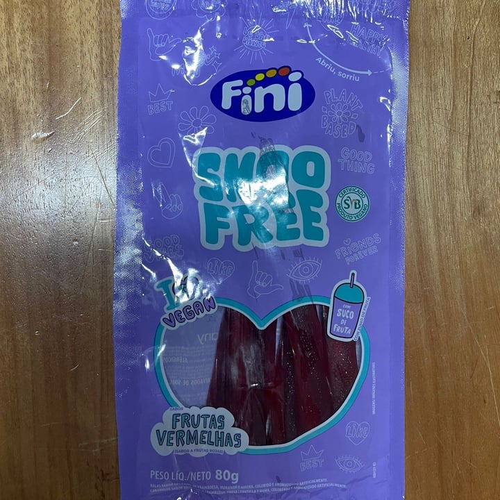 photo of Fini Smoo Free Frutas Vermelhas shared by @agathalima on  27 Mar 2023 - review