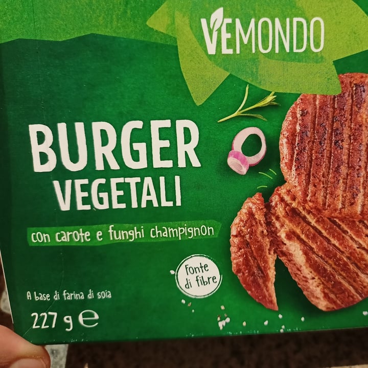 photo of Vemondo 2 Burger con carote e funghi champignon shared by @marinasacco on  15 Jan 2023 - review