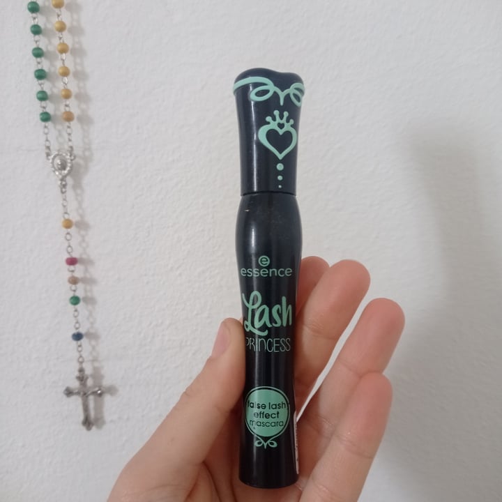 photo of Essence  lash princess false lash effect shared by @floyellow on  30 Apr 2023 - review