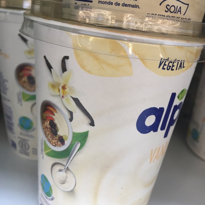 photo of Alpro Alpro Soja Vanille yogurt shared by @creadin21 on  31 Jul 2023 - review