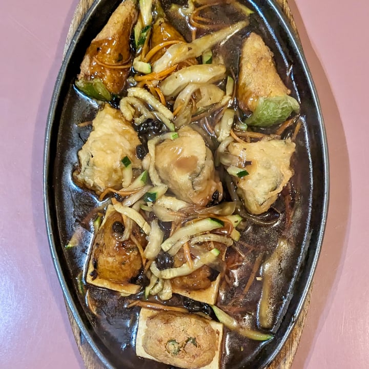 photo of Mother Chu's Vegetarian Kitchen Sizzling Tapas shared by @xinru-t on  09 Jul 2023 - review