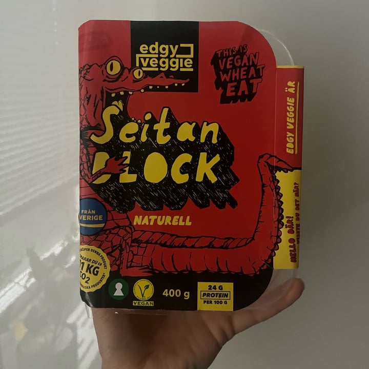 photo of edgy Veggie Seitan Block shared by @giuliawally on  15 May 2023 - review