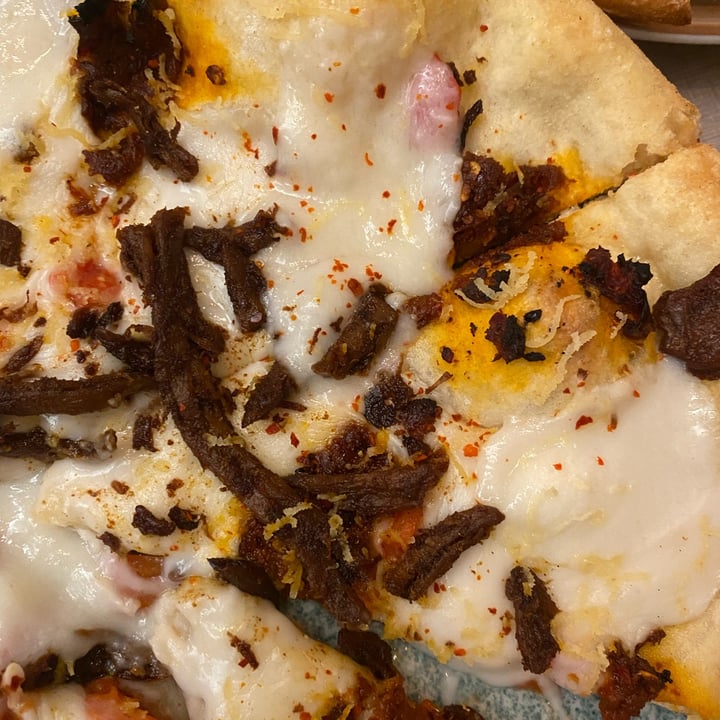 photo of Rifugio Romano Pizza Bomba shared by @turbolenta on  02 Jul 2023 - review