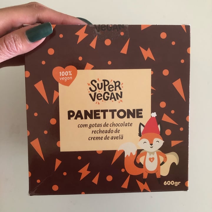 photo of Super Vegan Panettone Com Gotas De Chocolate Recheado De Creme De Avelã shared by @nanepessoa on  12 Jan 2023 - review