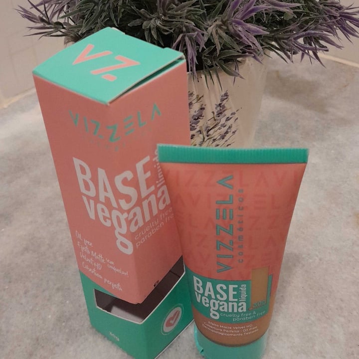 photo of Vizzela Cosméticos Base Líquida shared by @patriciamarin on  19 Apr 2023 - review