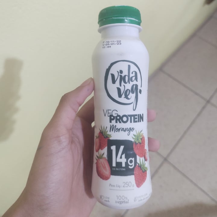 photo of Vida Veg Bebida Veg Protein Morango shared by @lindachristi on  05 Jan 2023 - review