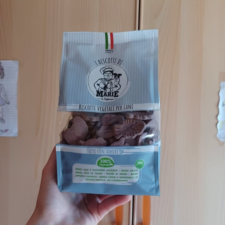 photo of i biscotti di Marie Biscotti vegetali per cani ai frutti di bosco shared by @nadiagiallo on  14 Apr 2023 - review