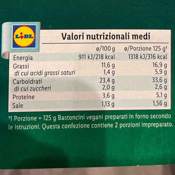 photo of Vemondo bastoncini vegani con panatura piante aromatiche shared by @eleonora88 on  25 Jan 2023 - review