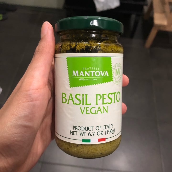 photo of Fratelli mantova Vegan Basil Pesto shared by @aishahalattas on  30 Jul 2023 - review