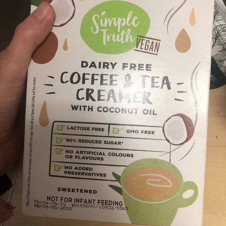 photo of Simple Truth dairy free coffee and tea creamer shared by @nicolerobb123 on  06 Jun 2023 - review
