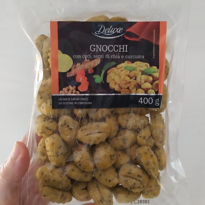 photo of Lidl Deluxe gnocchi di patate con ceci, semi di chia e curcuma shared by @pablapablita on  02 Jun 2023 - review