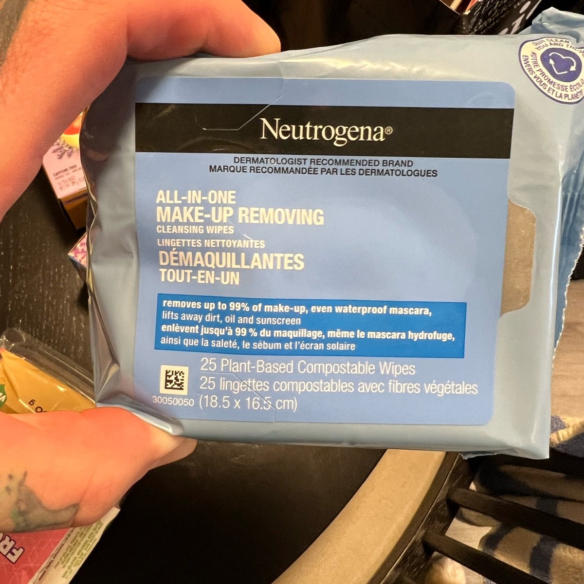 All-In-One Make-Up Removing Cleansing Wipes from Neutrogena - Vegan ...