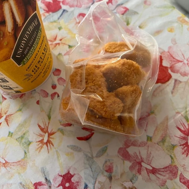 photo of Unconventional Nuggets Vegetali shared by @gattopachanga1 on  07 Aug 2023 - review